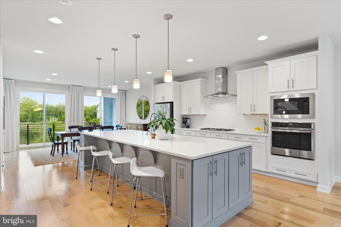 1805 Yellow Garnet Terrace SE photo 10