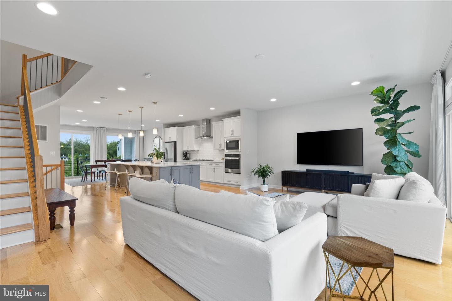 1805 Yellow Garnet Terrace SE photo 8