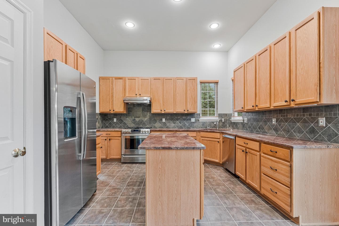 18218 Red Rock Way photo 14