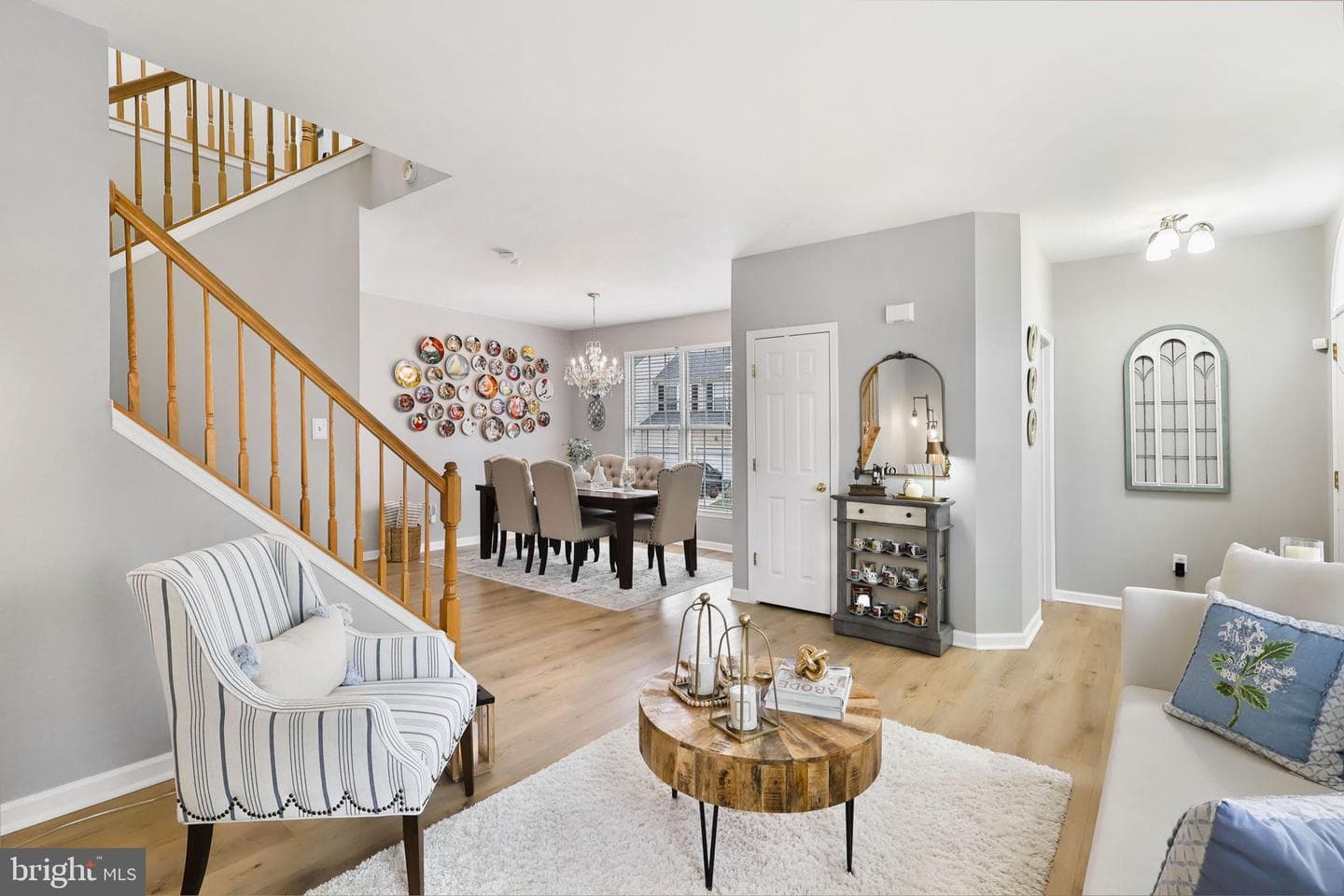 401 Rusert Drive SE photo 8