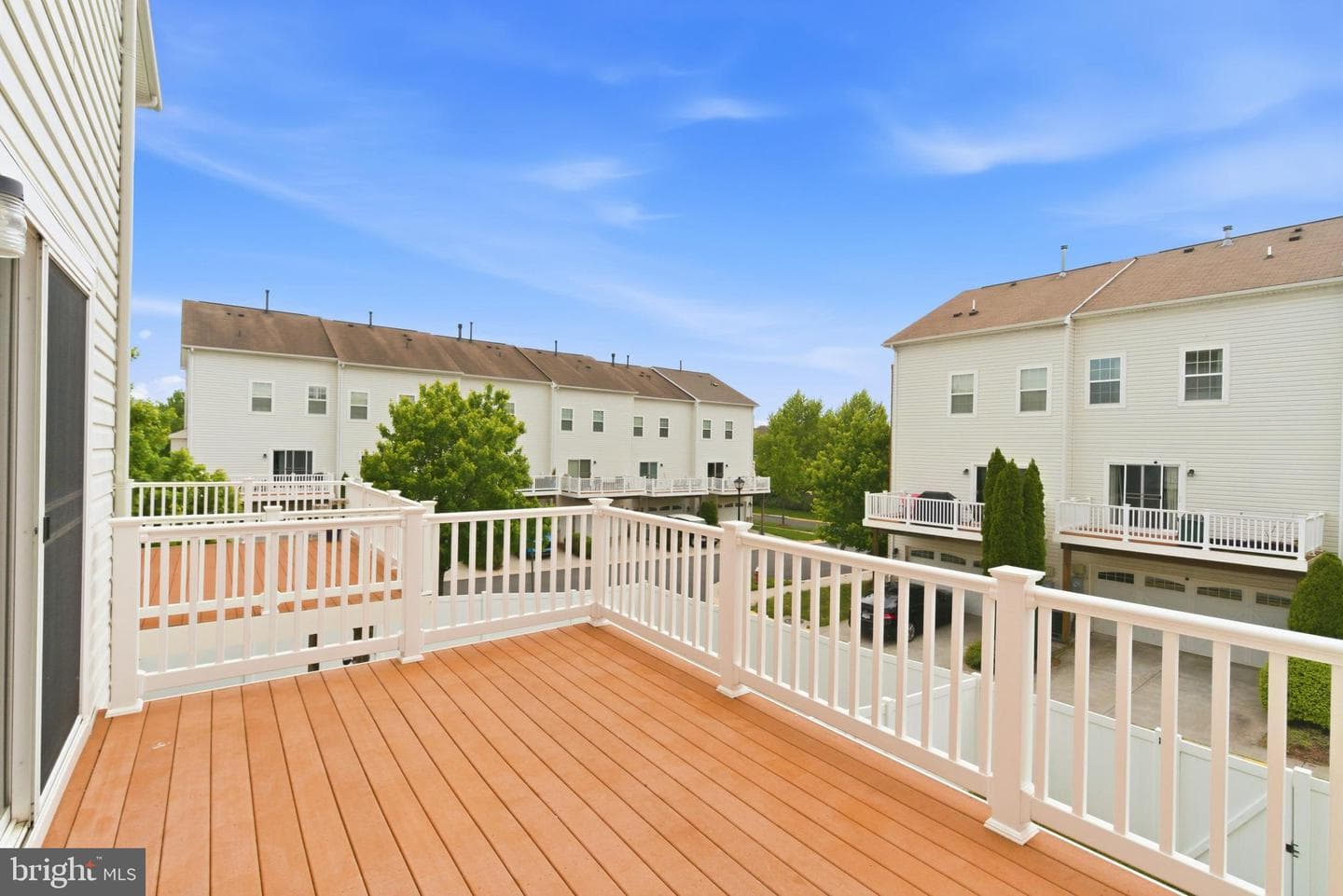 22693 Flowing Spring Square photo 2