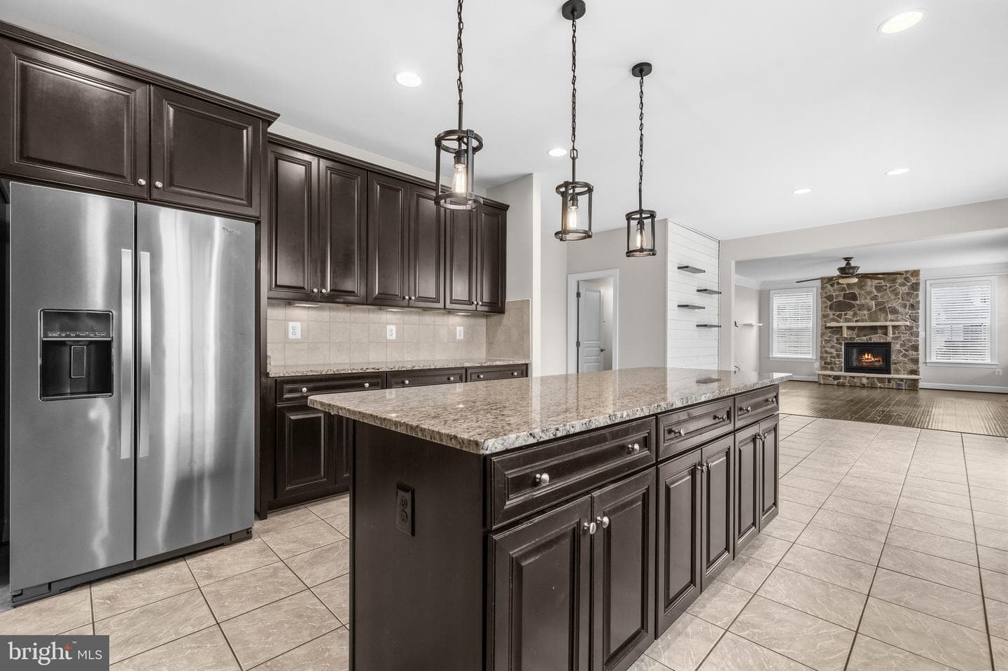 42093 Lochiel Lane photo 23