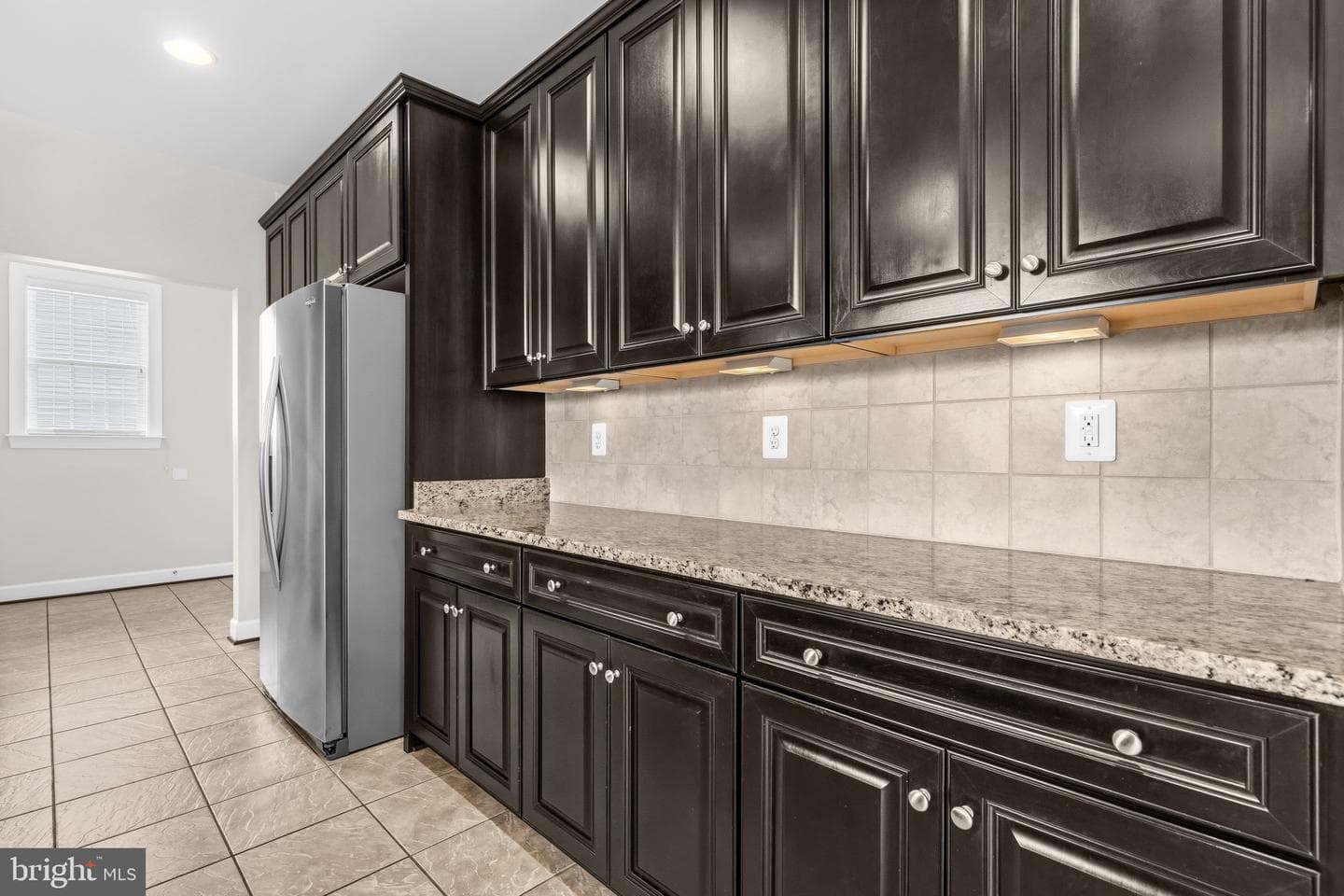 42093 Lochiel Lane photo 24