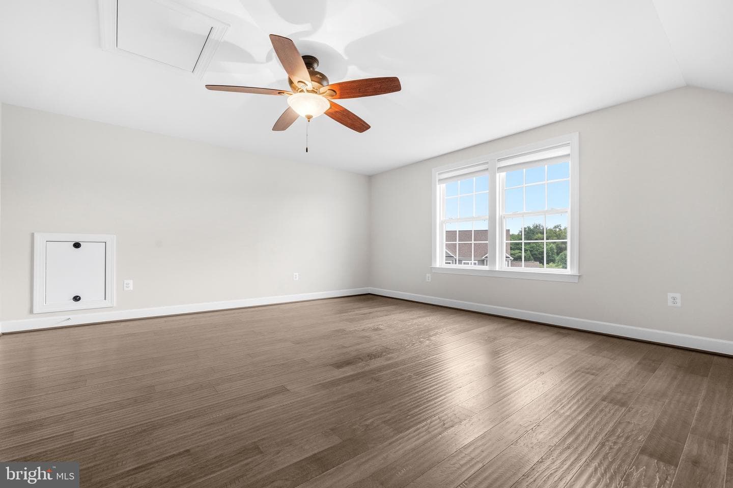 42093 Lochiel Lane photo 37