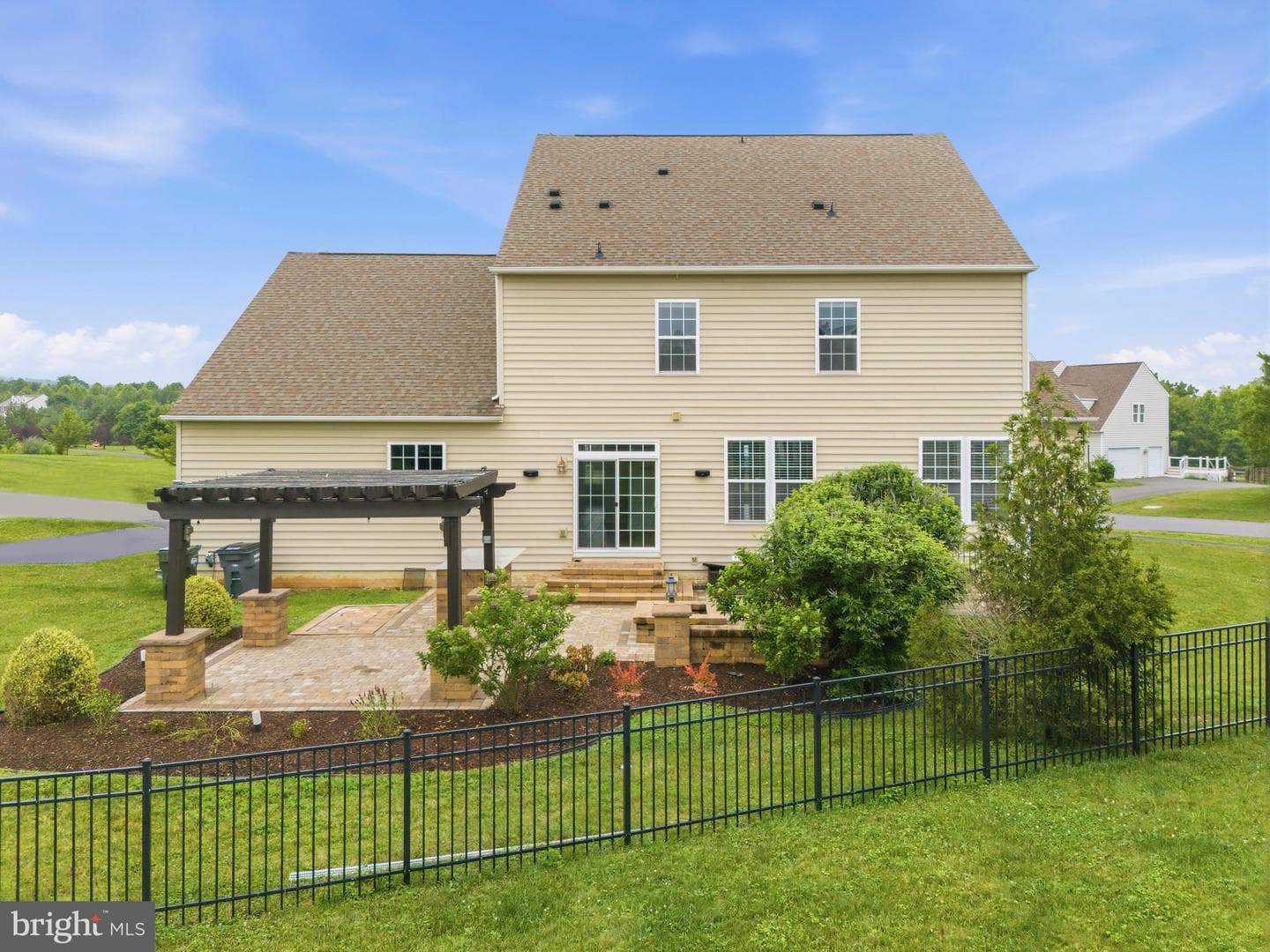 42093 Lochiel Lane photo 66