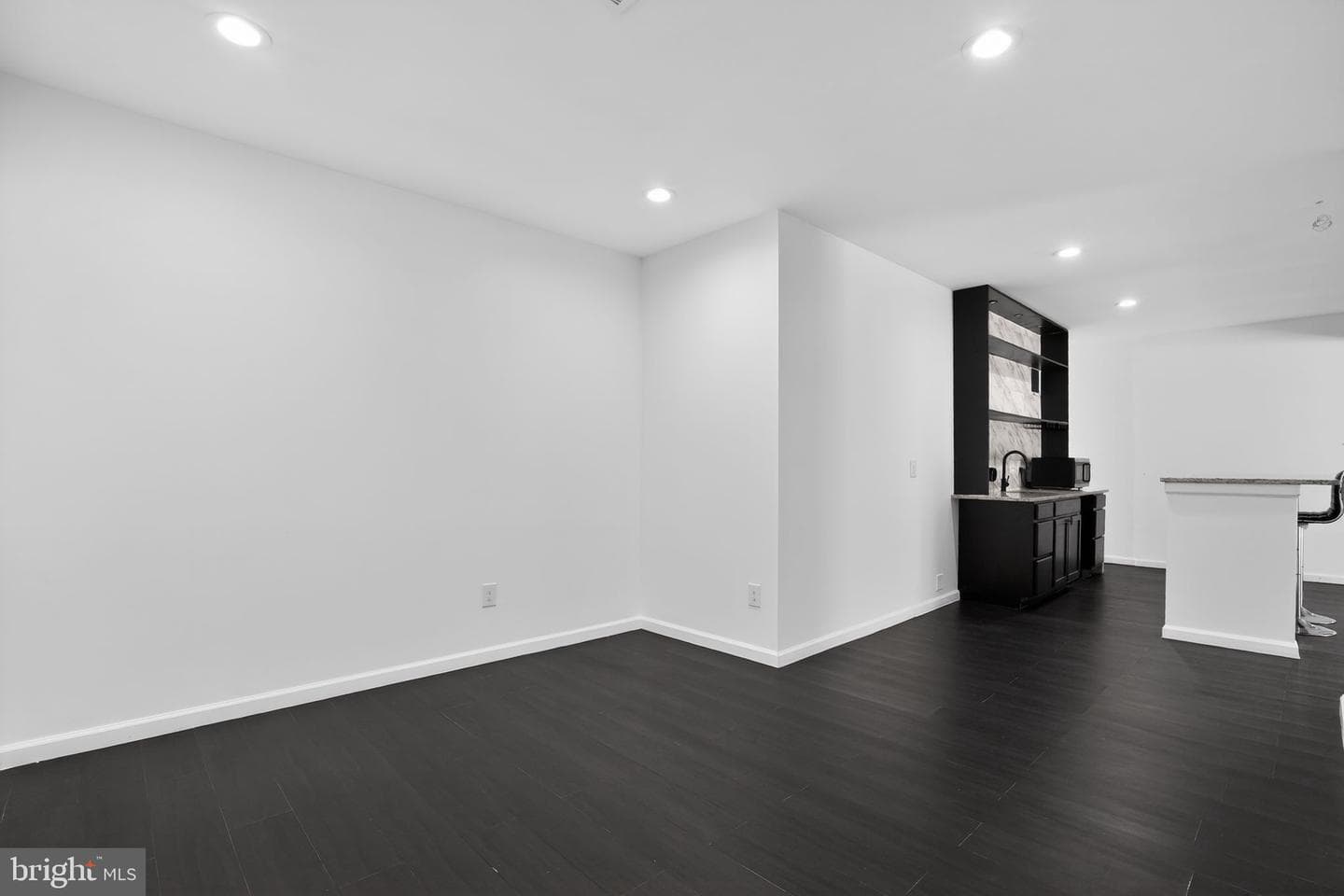42345 Astors Beachwood Court photo 29