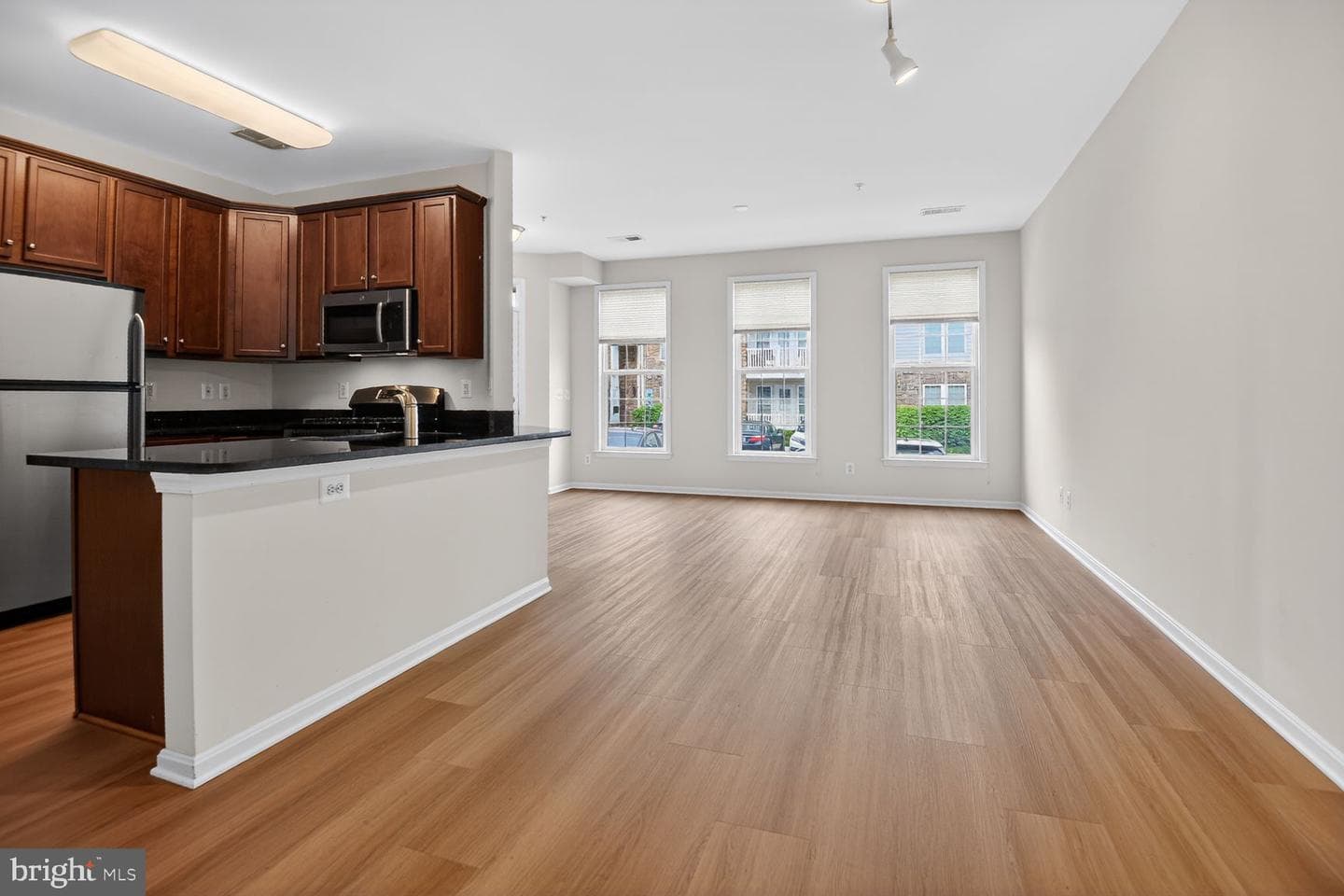 24690 Byrne Meadow Square, Aldie
