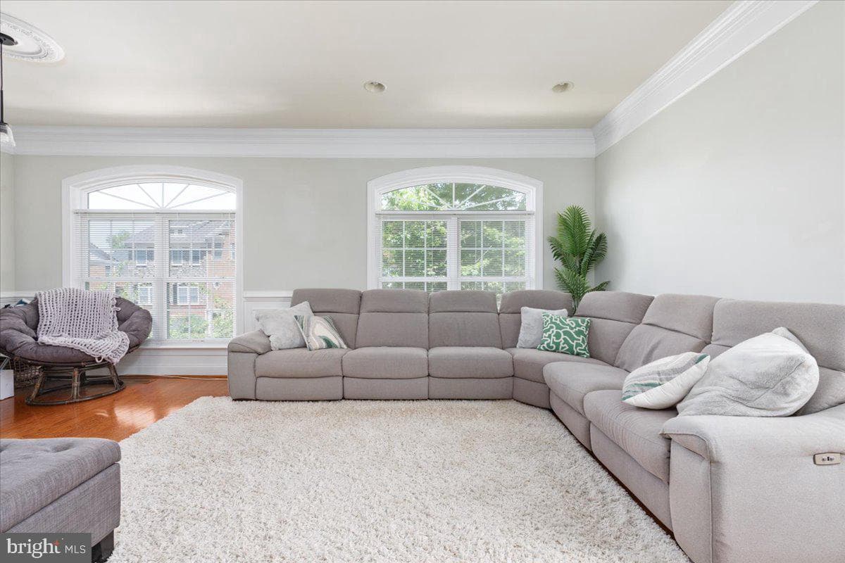 20344 Center Brook Square photo 12