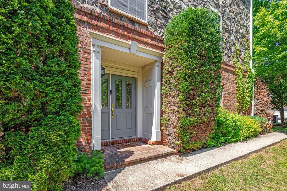 20344 Center Brook Square photo 45