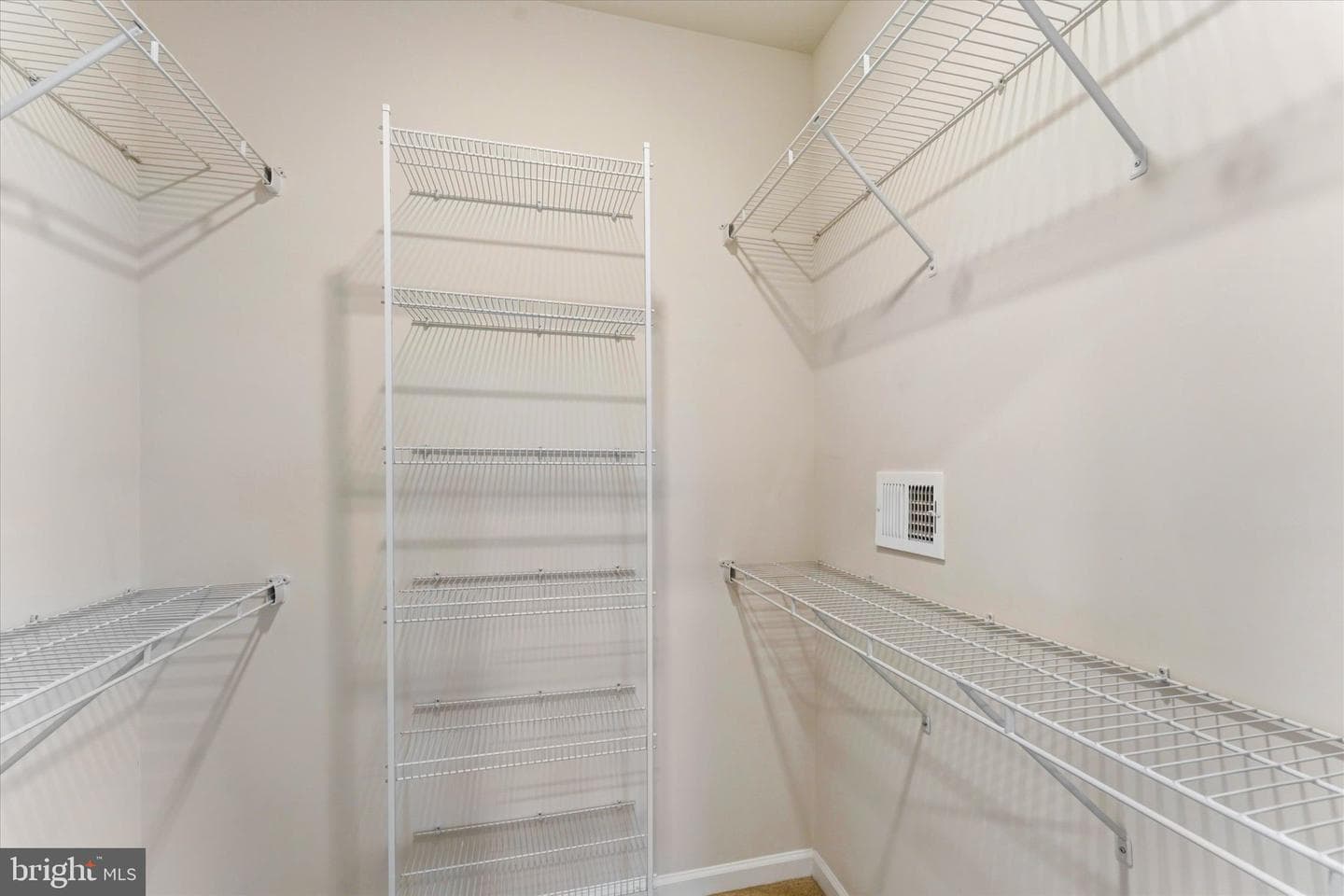23265 Milltown Knoll Square #114 photo 19