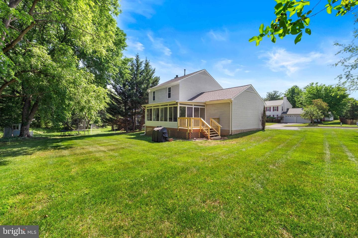 13 Red Wing Court photo 36
