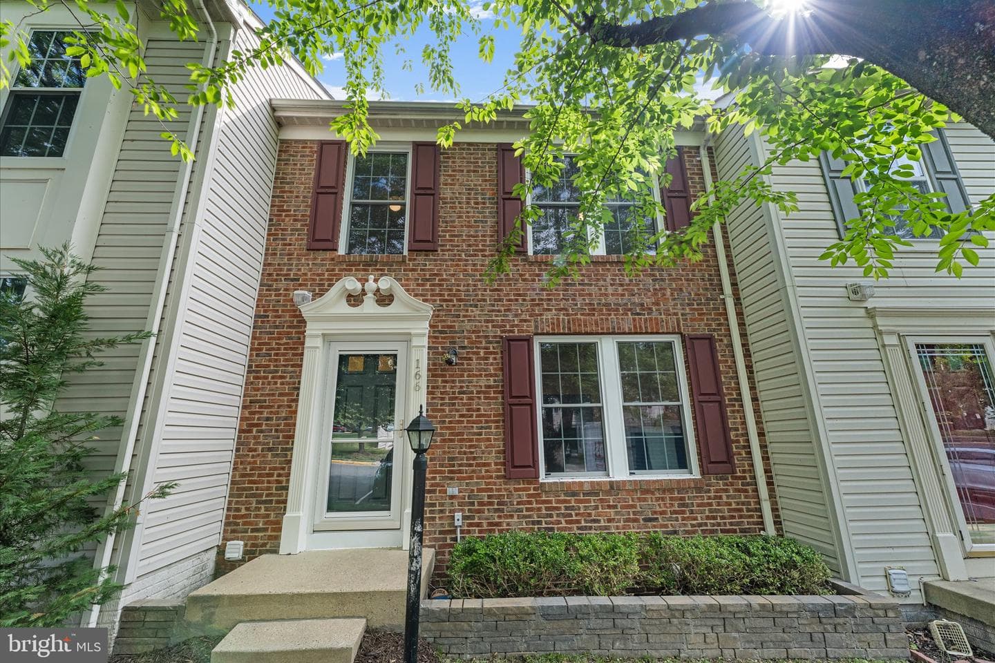 166 Shirley Square SE photo 42