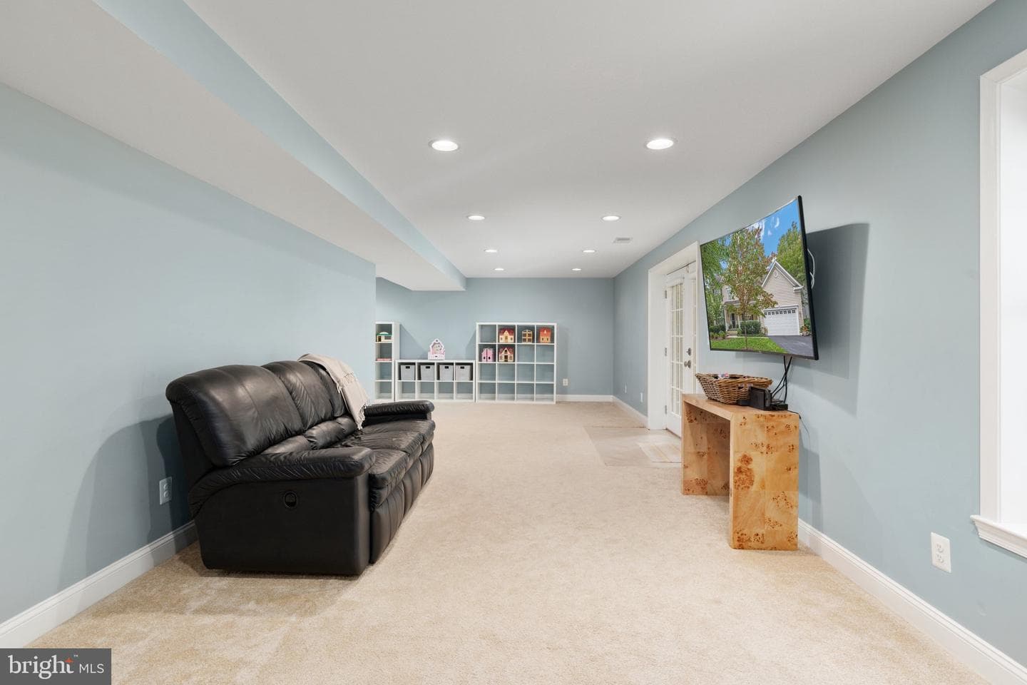821 Santmyer Drive SE photo 43