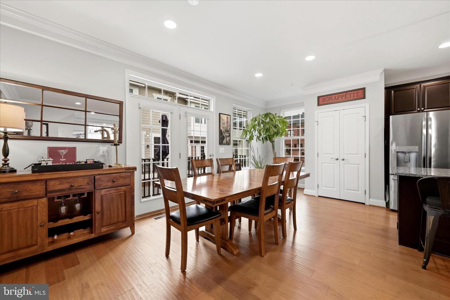 402 Haupt Square SE photo 12