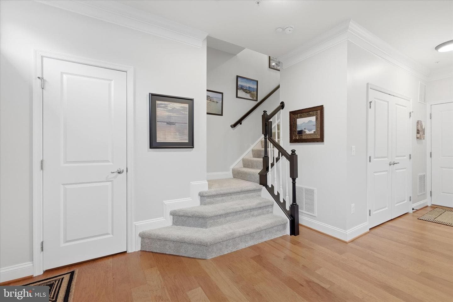 402 Haupt Square SE photo 5