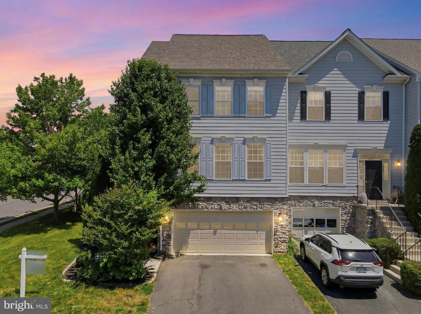 802 Ferndale Terrace NE photo 2
