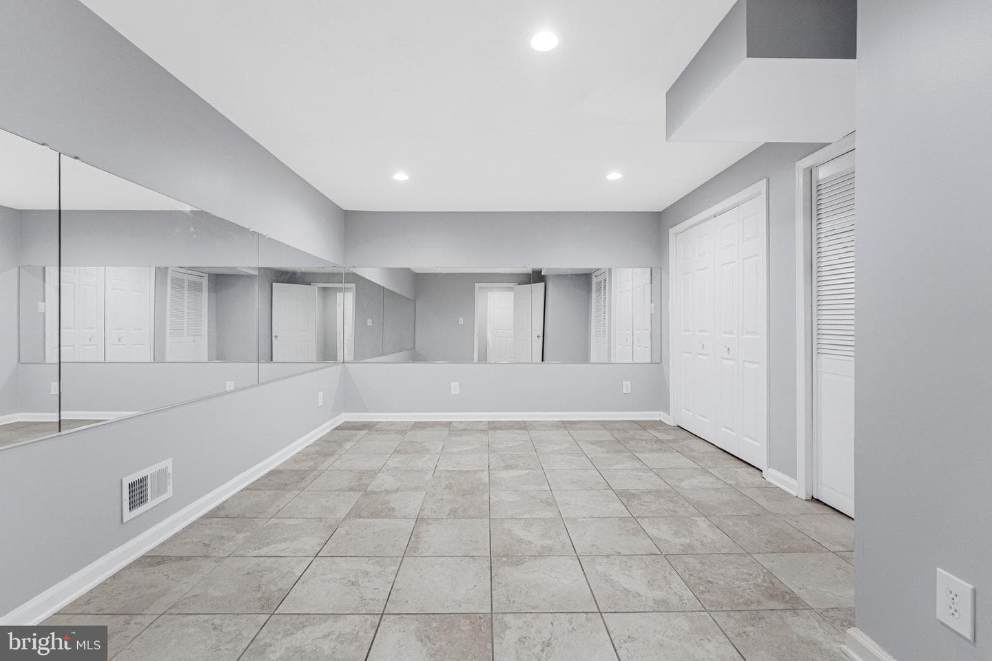 21676 Calamary Circle photo 32