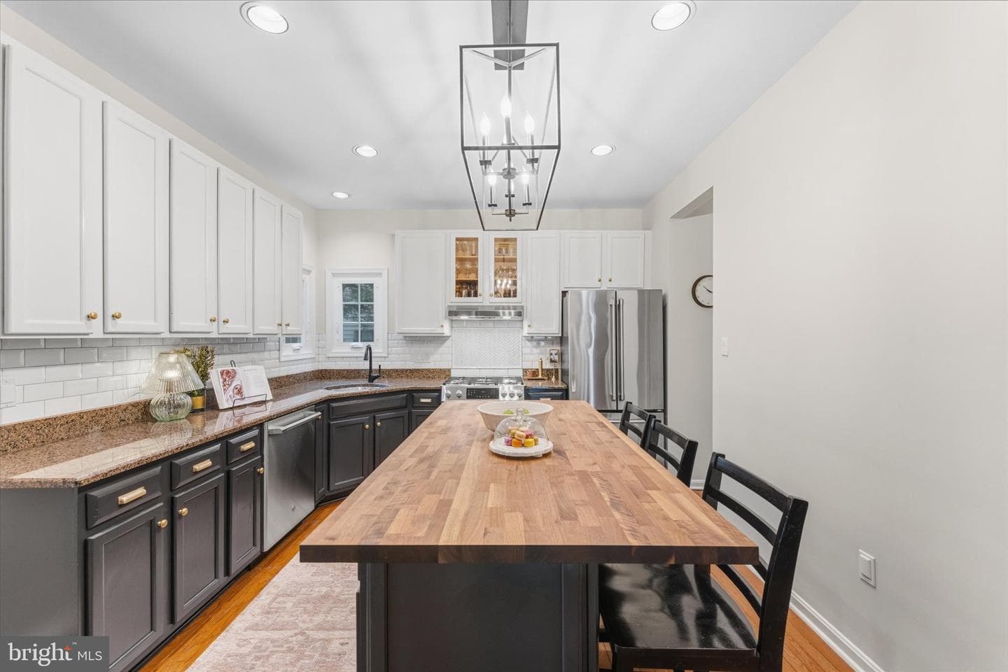 42869 Nashua Street photo 11