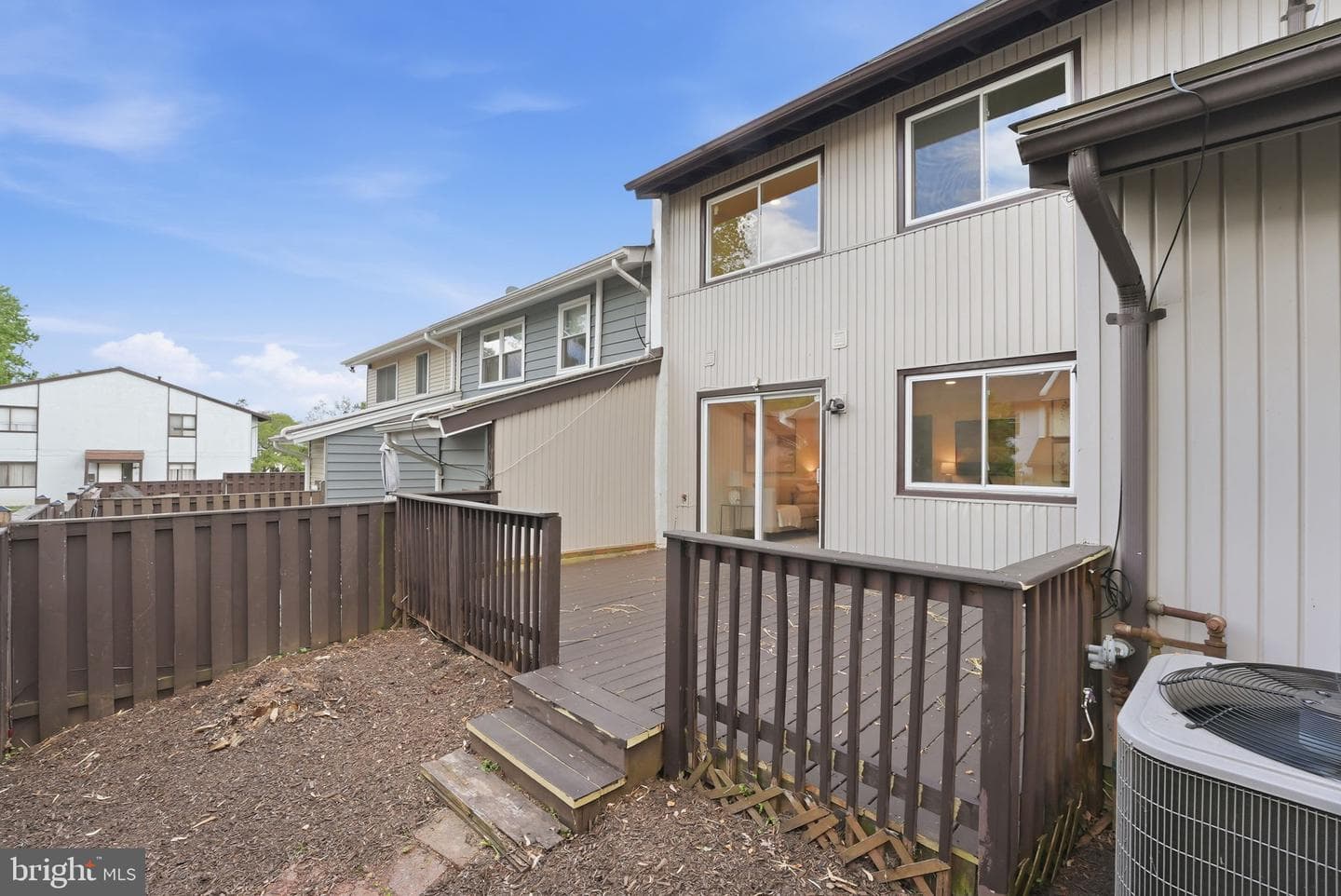 208 Willow Terrace photo 24