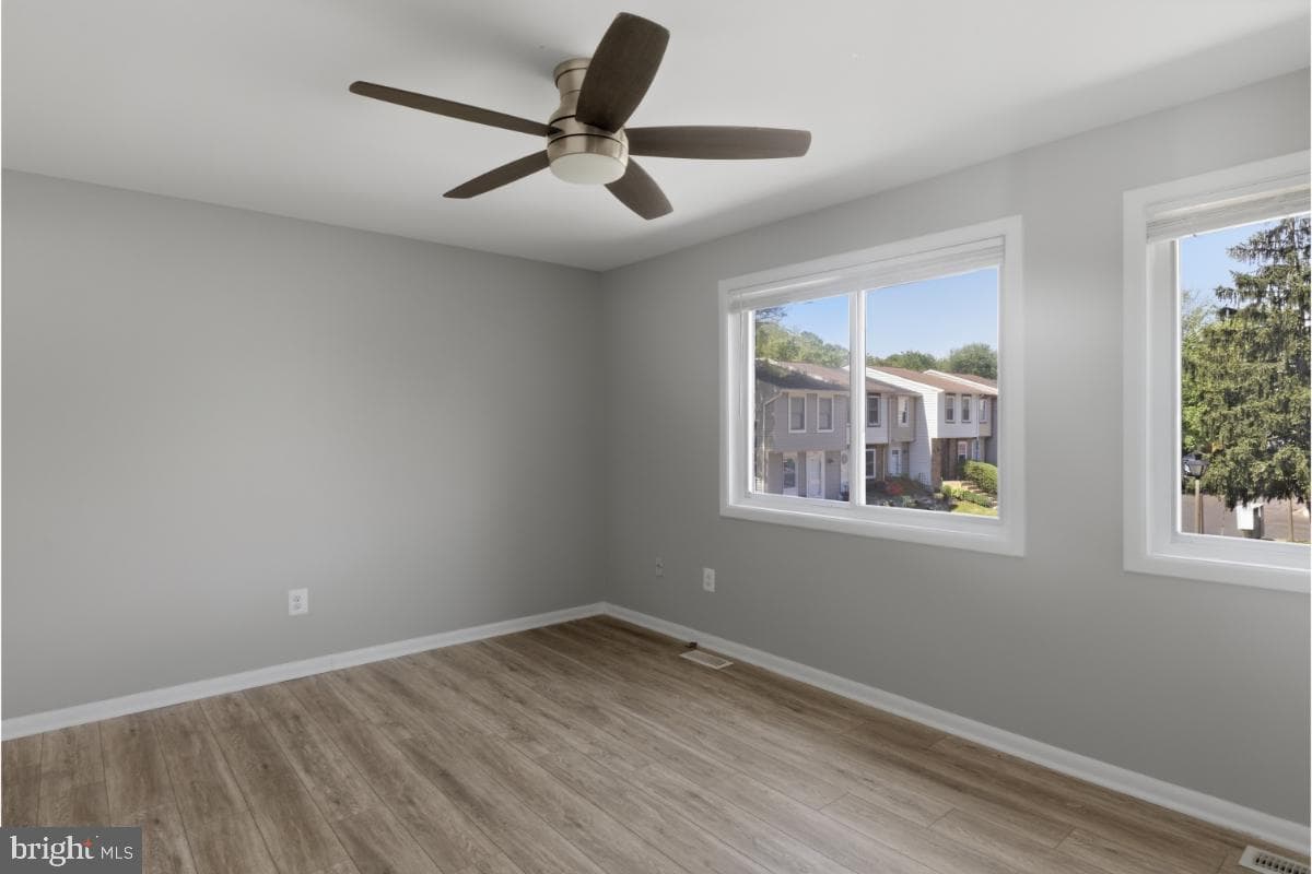 100 Marcum Court photo 24
