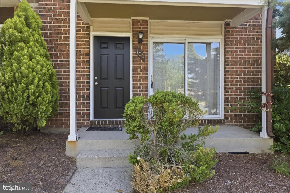 100 Marcum Court photo 3