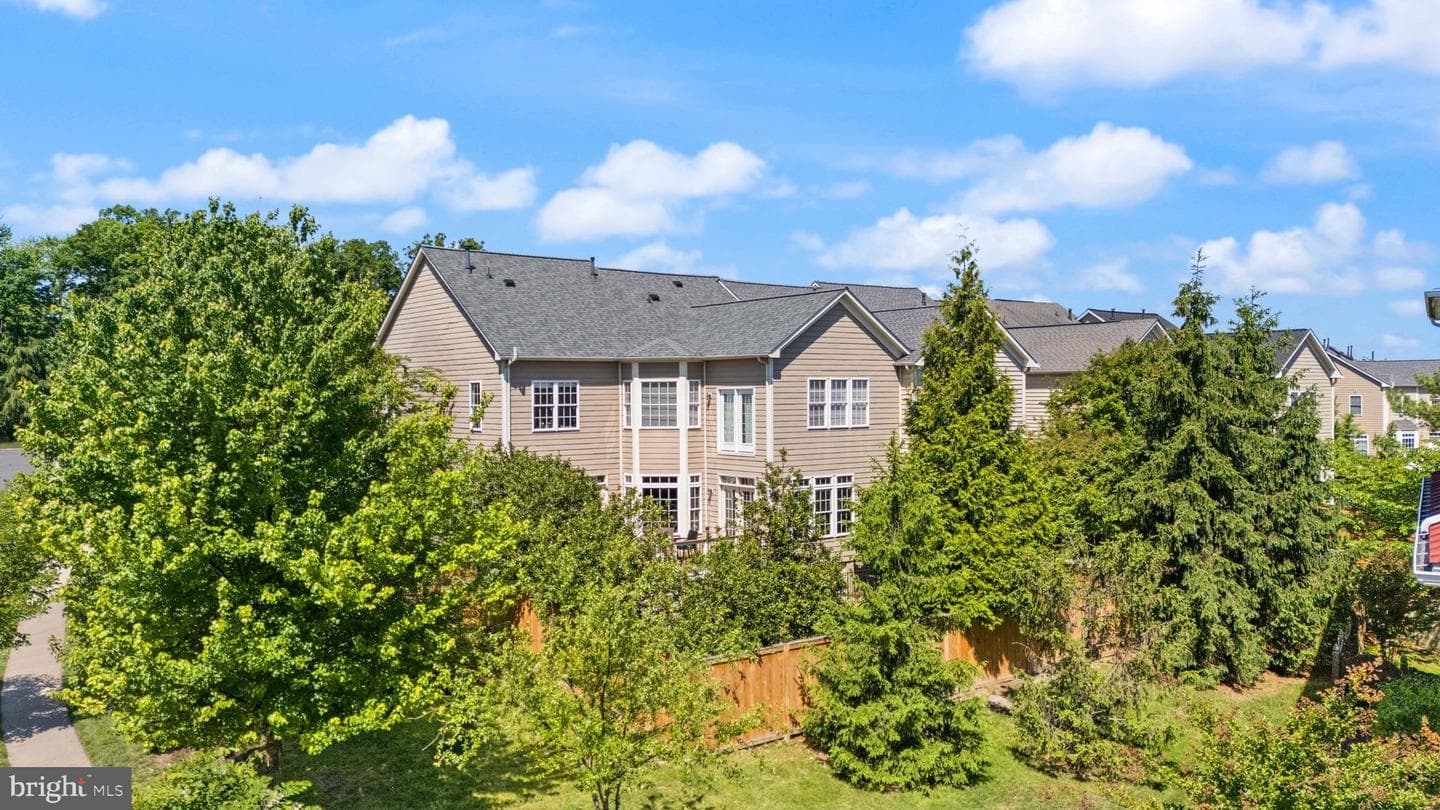 19060 Crimson Clover Terrace photo 30