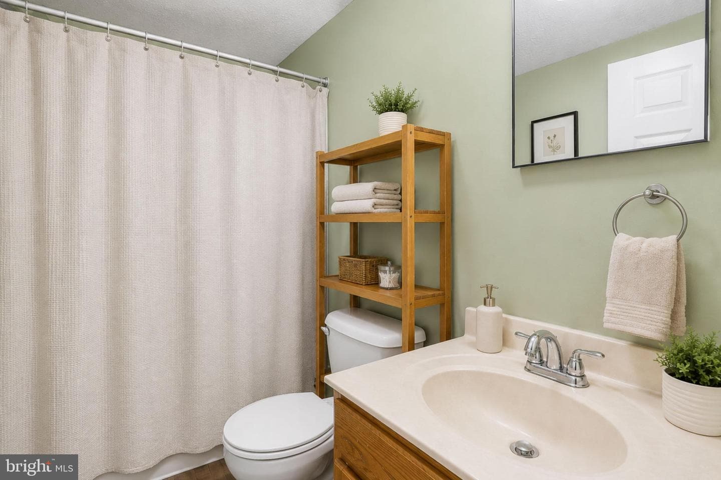 544 Rockbridge Drive SE photo 4