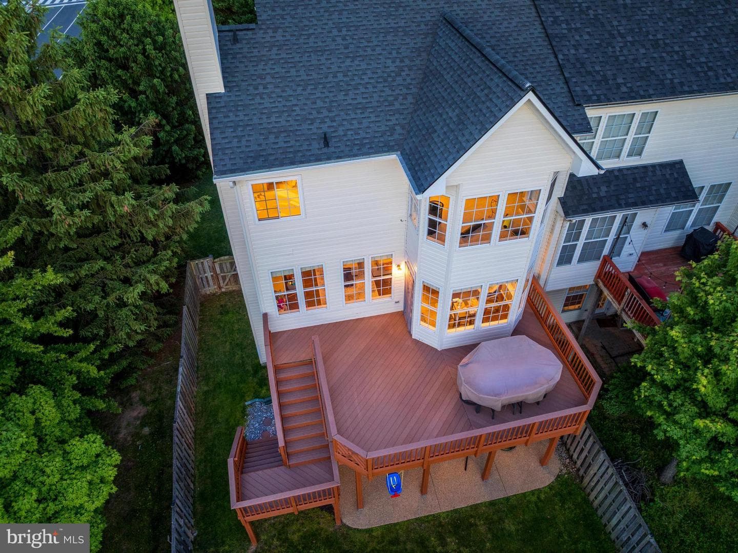 843 Revelstore Terrace NE photo 3