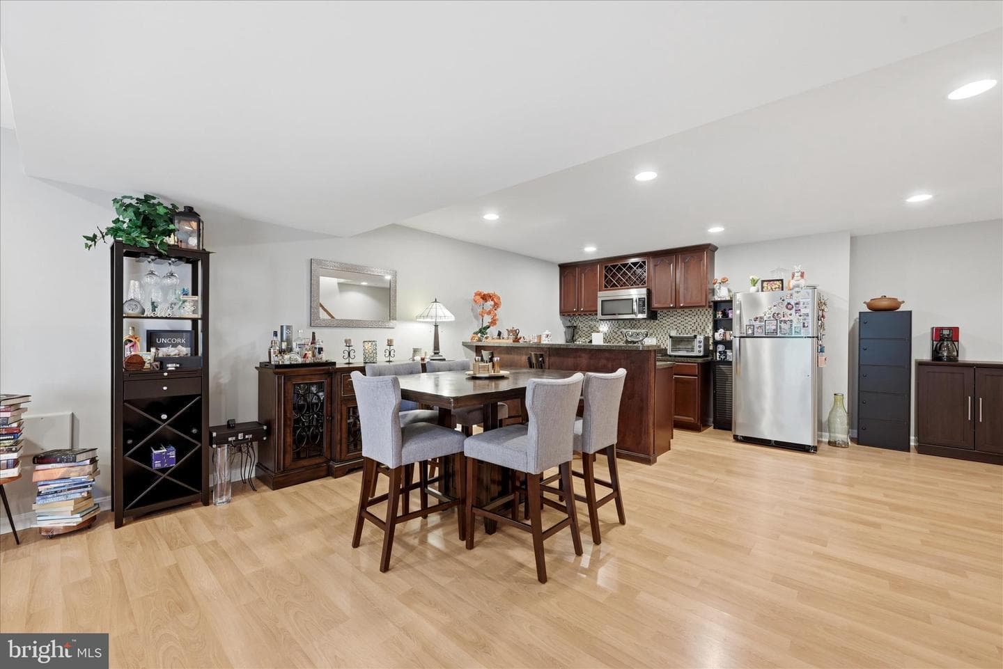 624 Newington Place NE photo 47