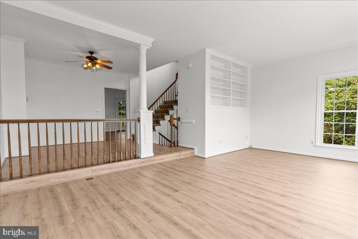 671 Burnside Terrace SE photo 30