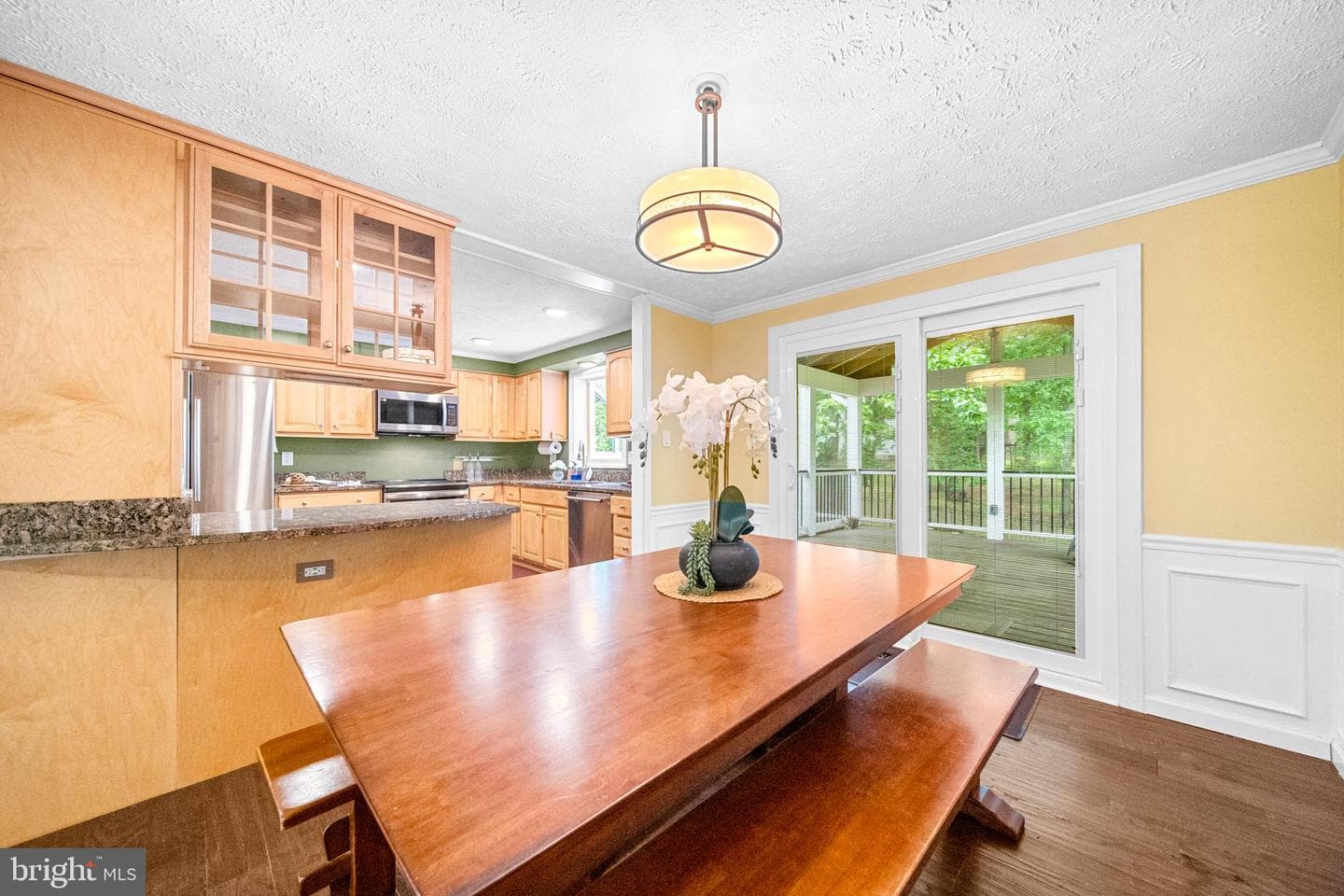 207 Silverleaf Drive photo 12