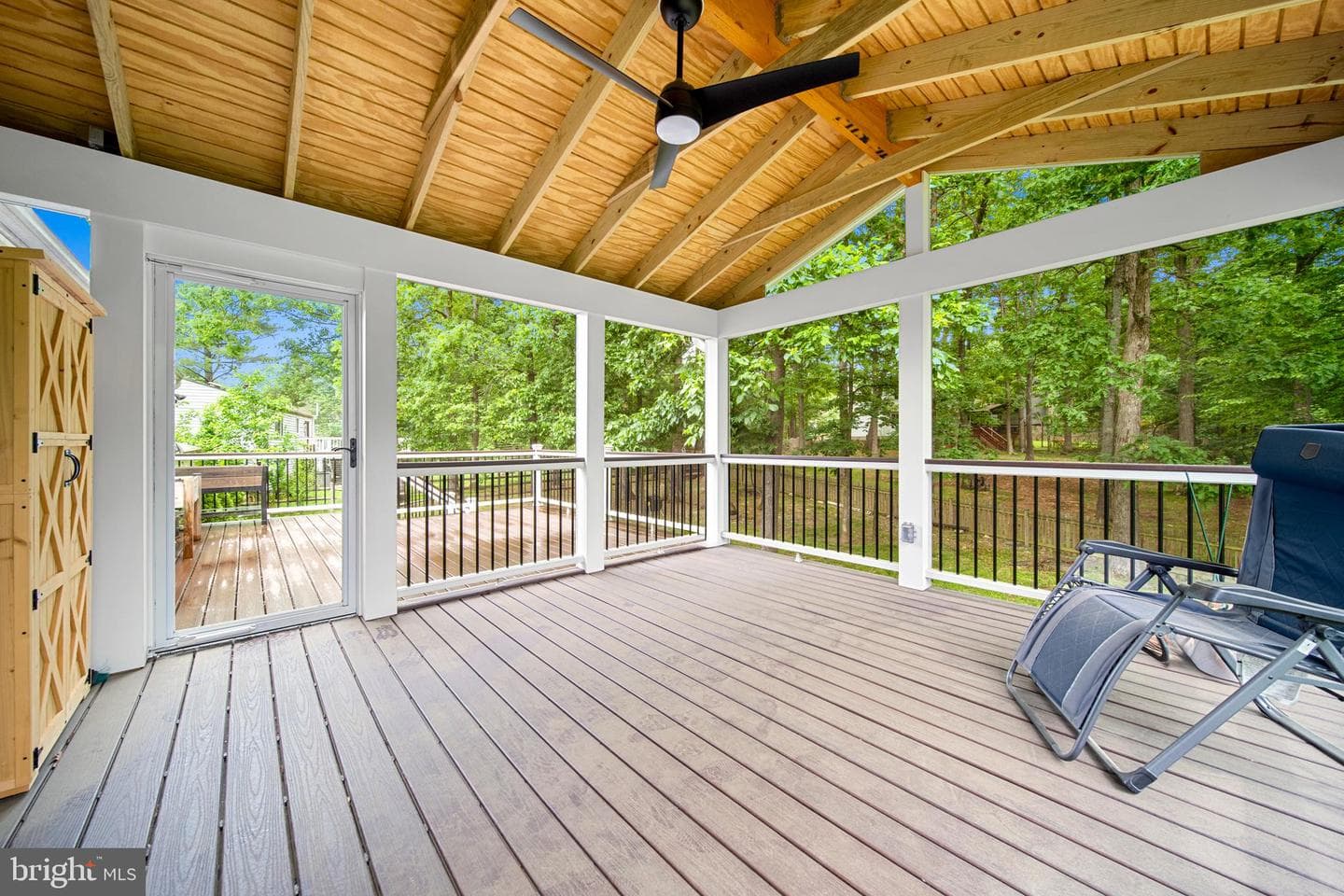 207 Silverleaf Drive photo 14