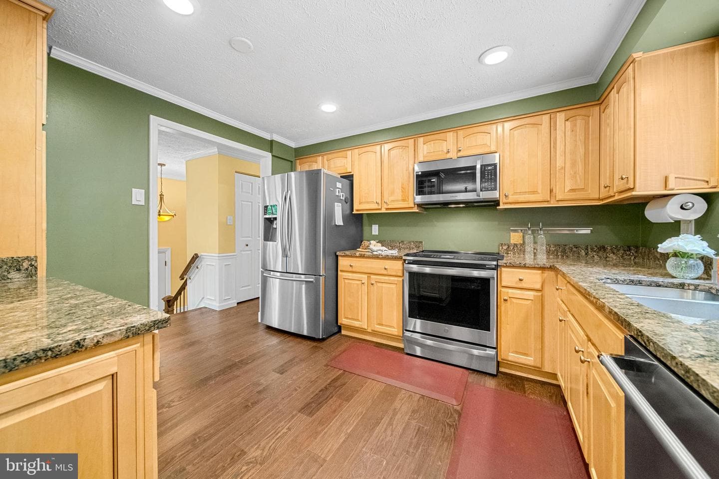 207 Silverleaf Drive photo 5