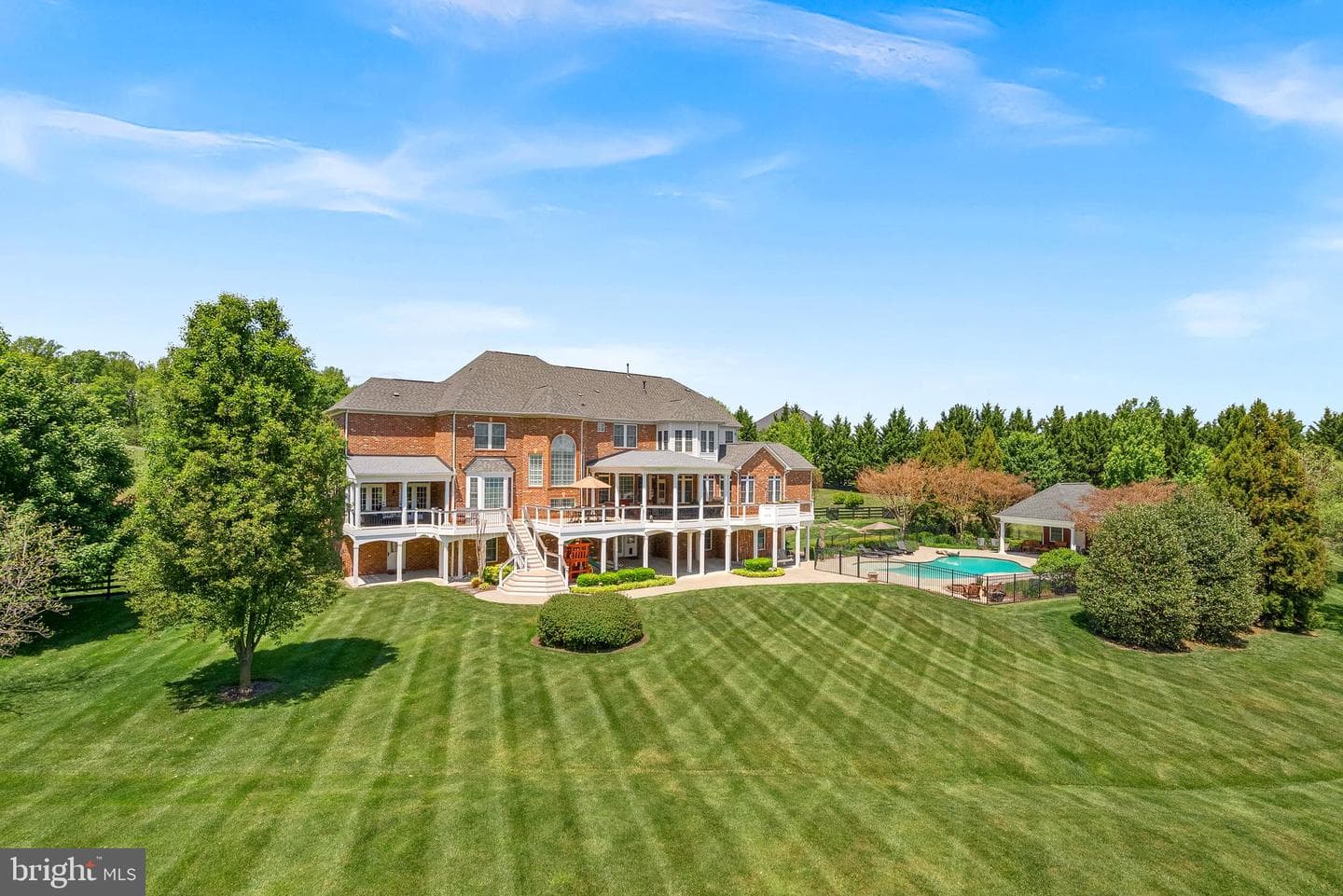 20319 Tanager Place, Leesburg