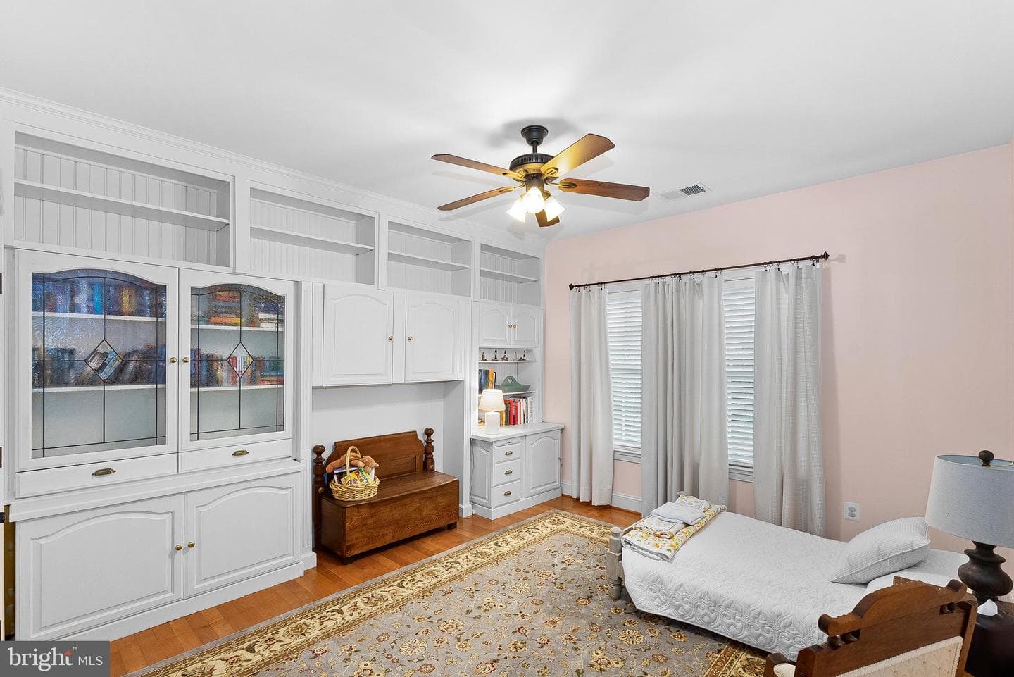 20319 Tanager Place photo 54