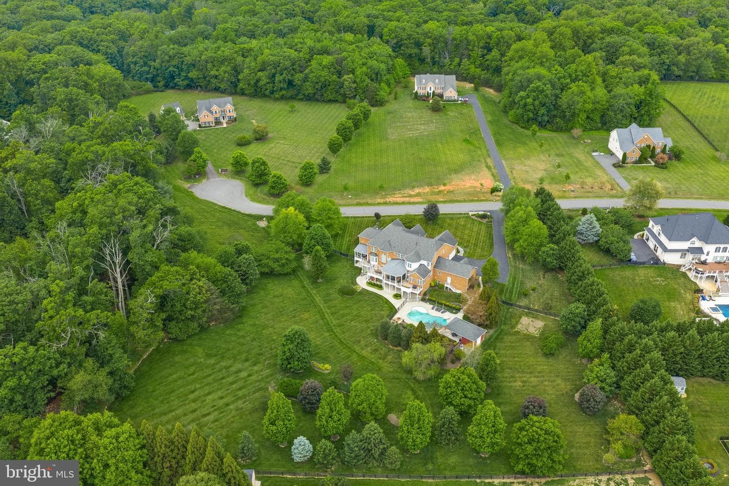 20319 Tanager Place photo 7
