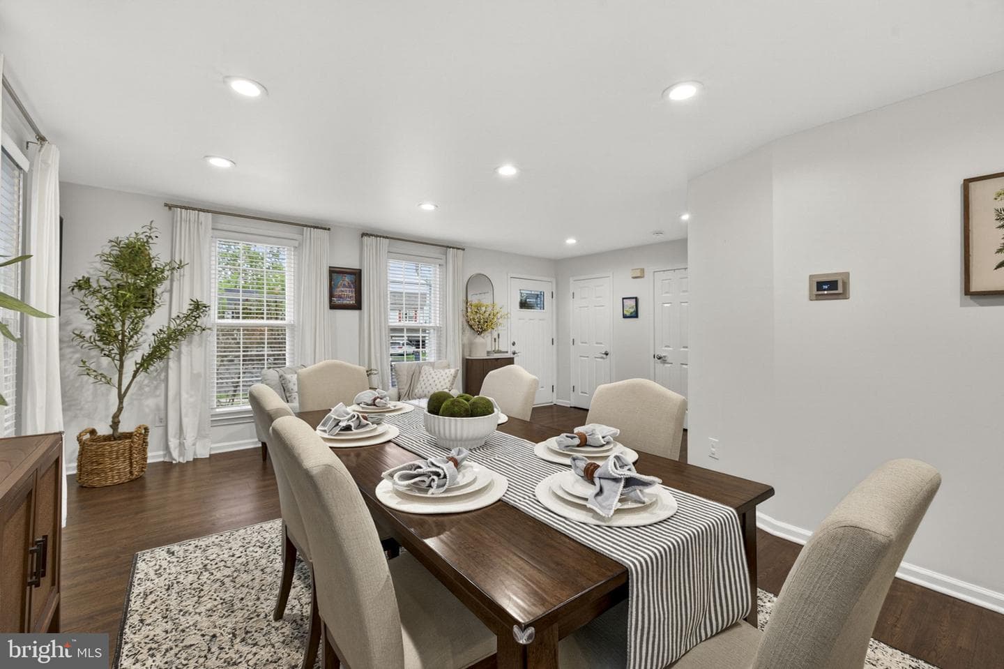 34 Linden Hill Way SW photo 31