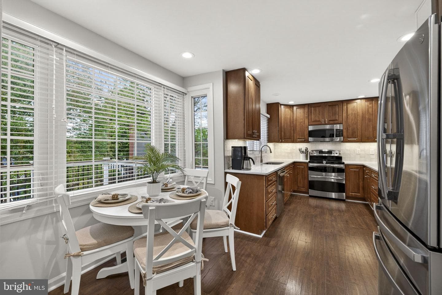34 Linden Hill Way SW photo 5