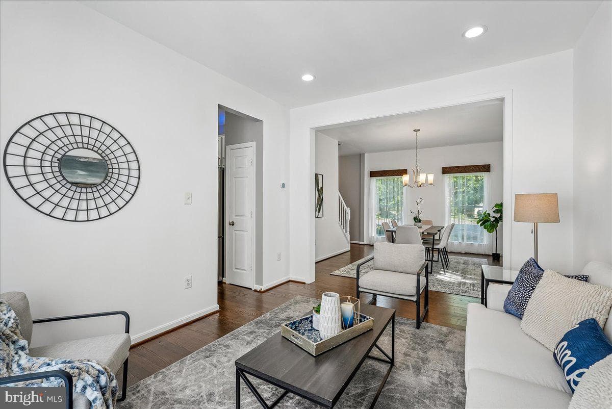 42820 Crossbow Court photo 10