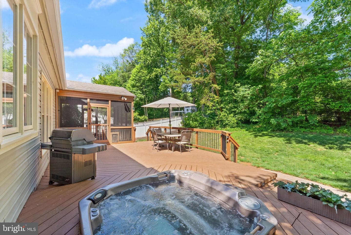 389 Clagett Street SW photo 39