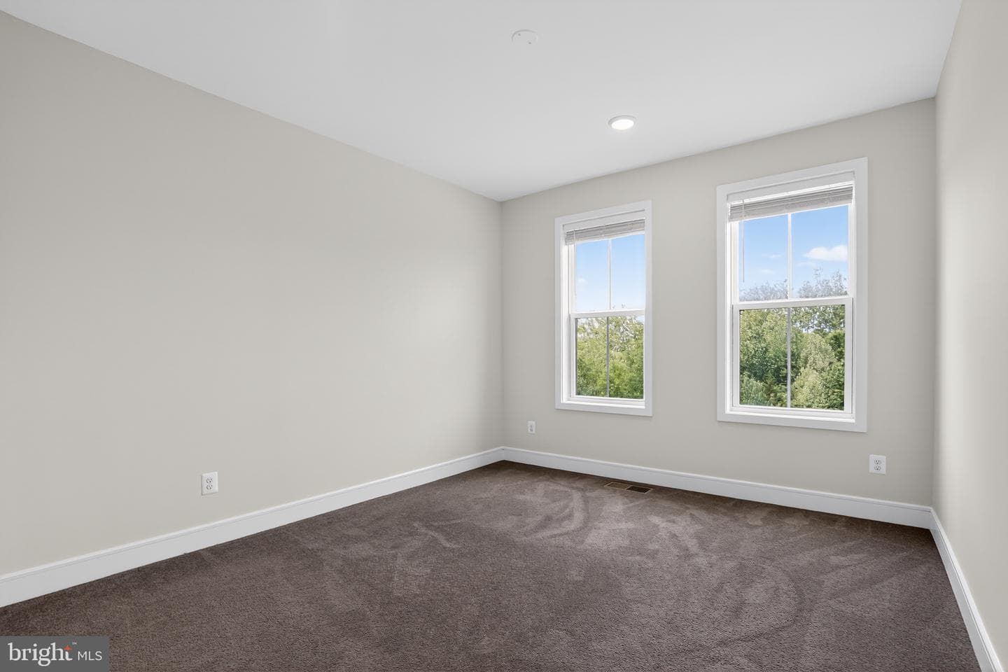43242 Farringdon Square photo 25