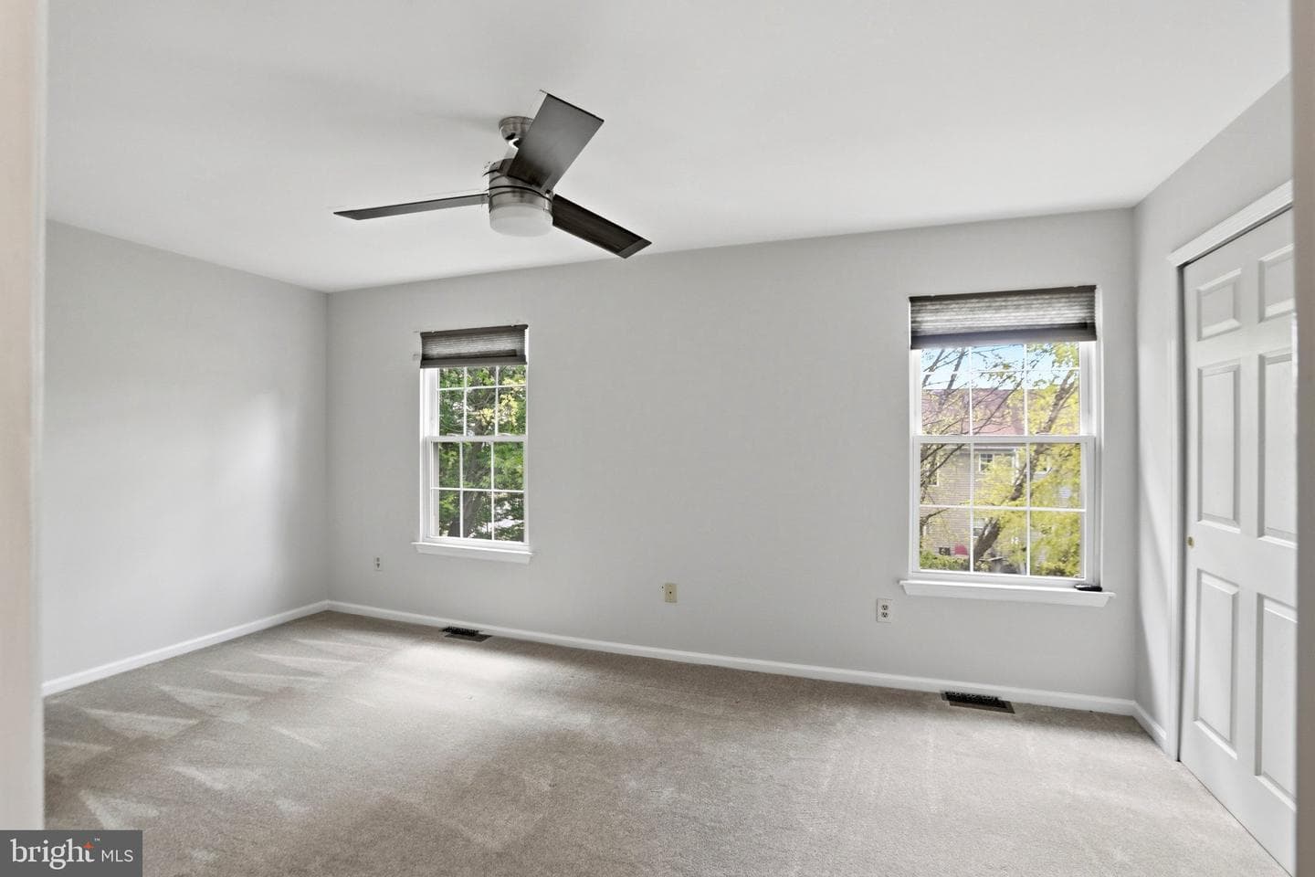 502 Lynchburg Terrace NE photo 18