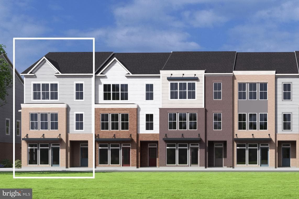 215 Halliford Terrace NE, Leesburg