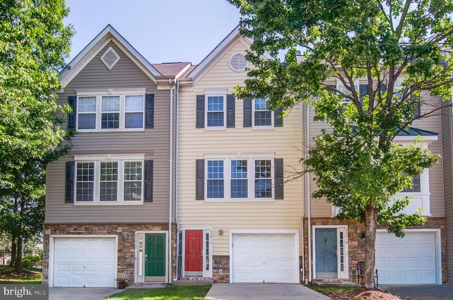 23014 Fontwell Square, Sterling