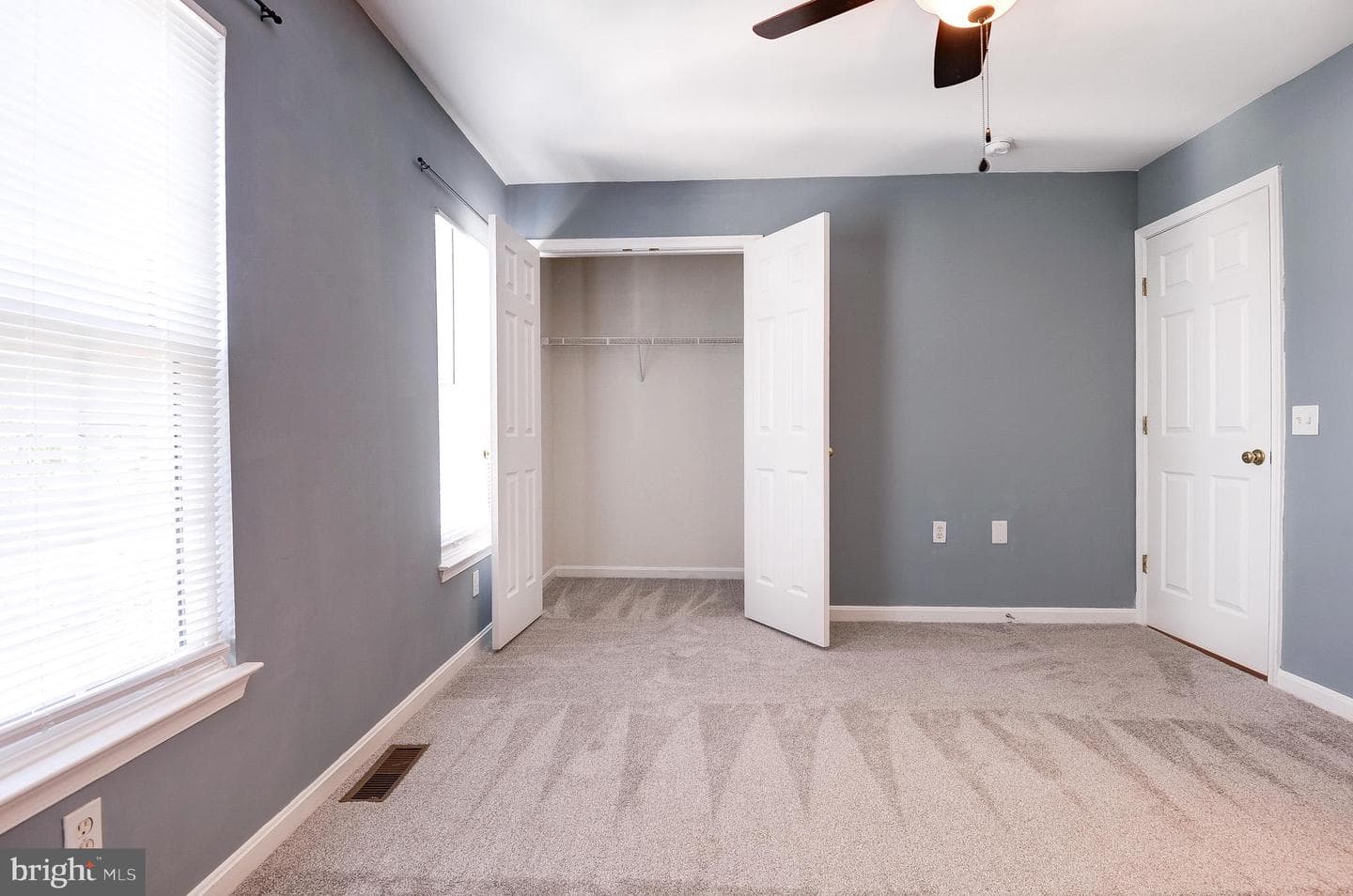 23014 Fontwell Square photo 12
