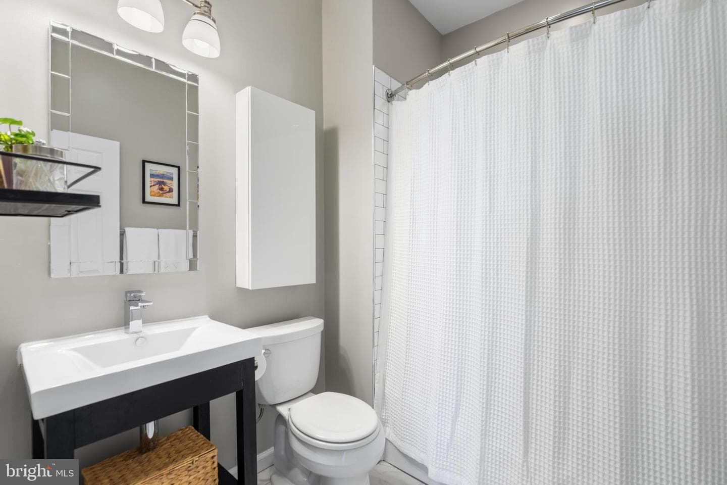 21843 Kelsey Square photo 24
