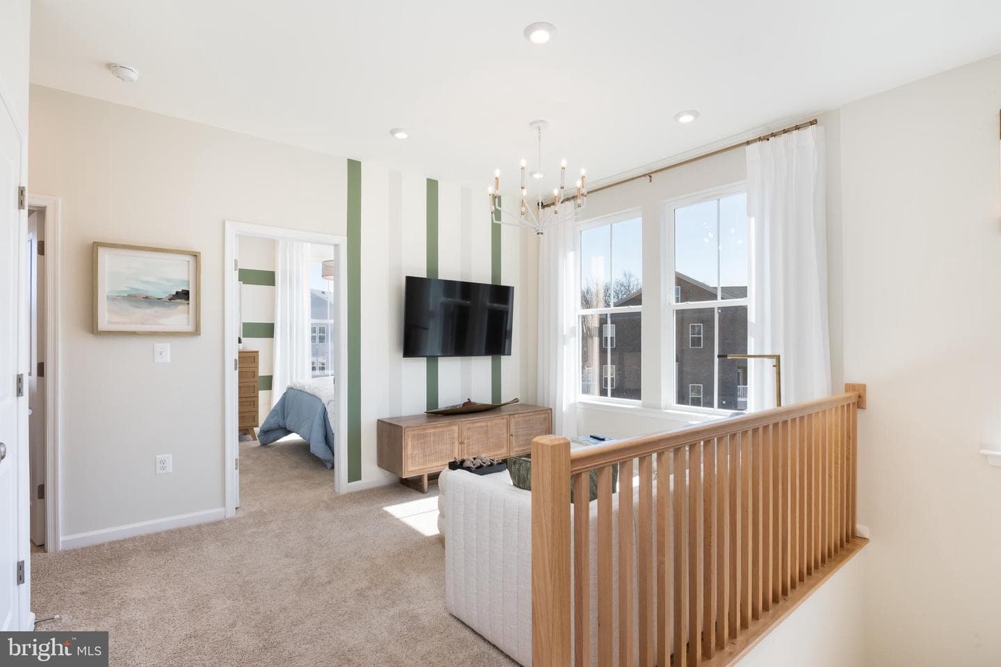 109 Camberwell Terrace NE photo 9