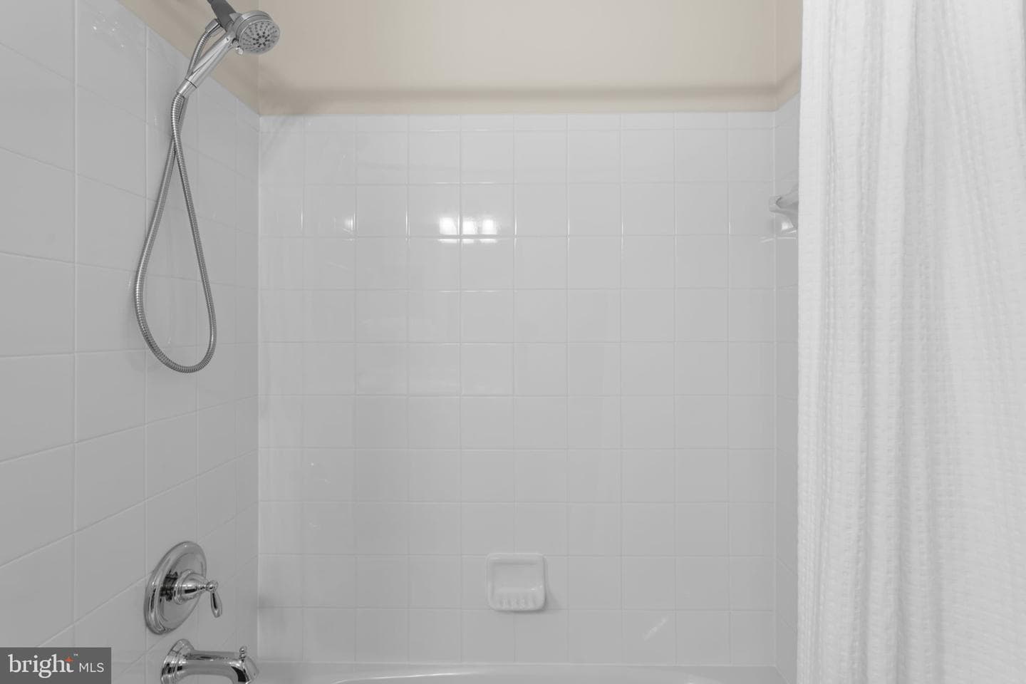 46680 Joubert Terrace photo 38
