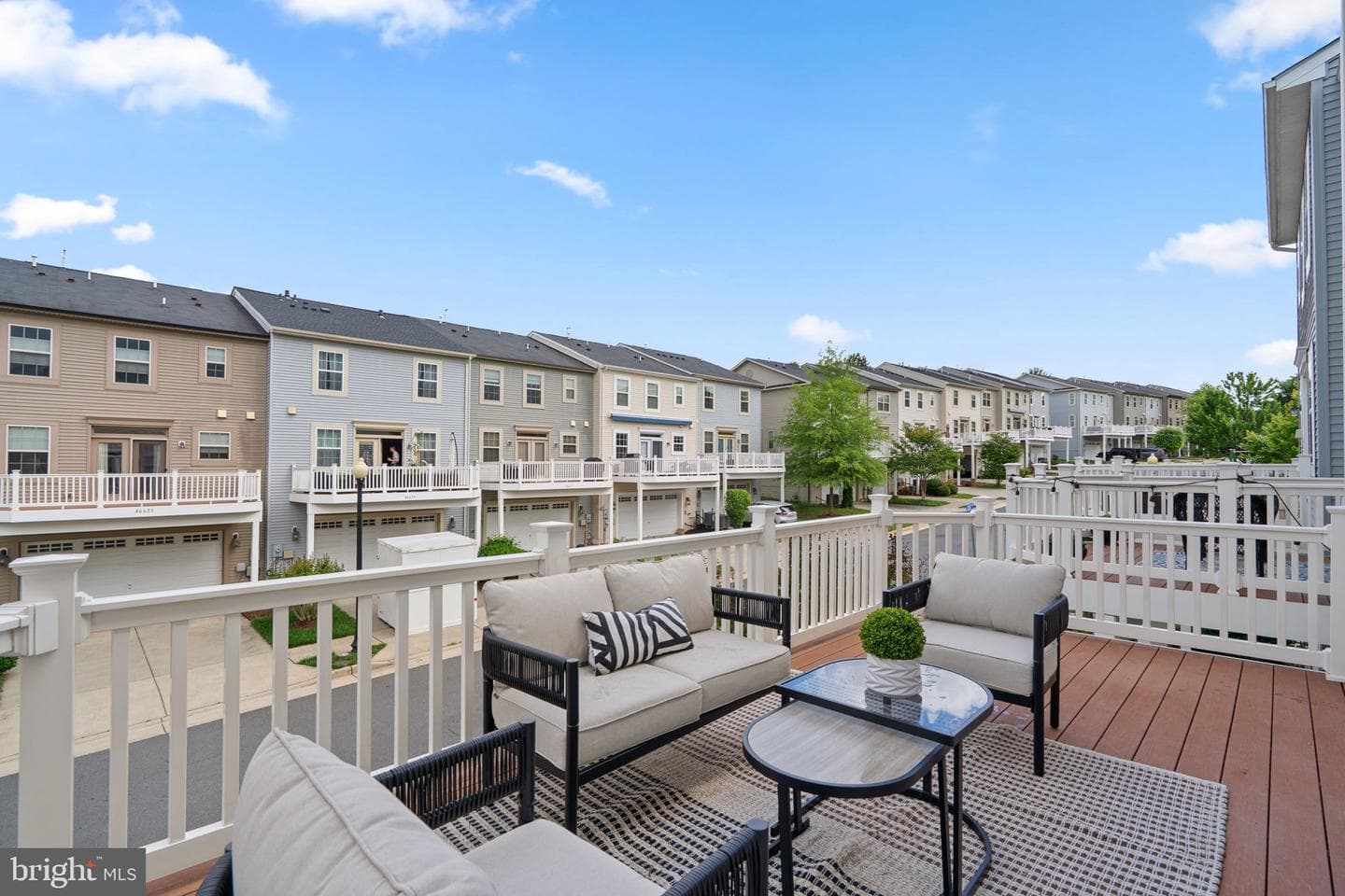 46680 Joubert Terrace photo 44