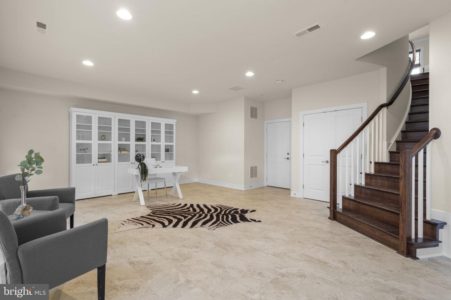 46680 Joubert Terrace photo 6